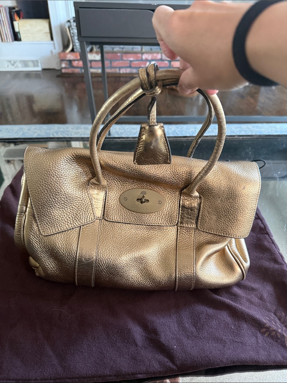 Mulberry handbag preowned gold